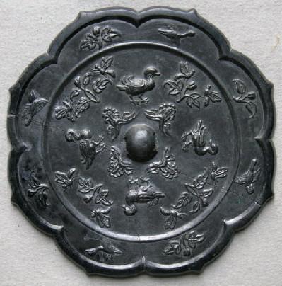 最新铜镜